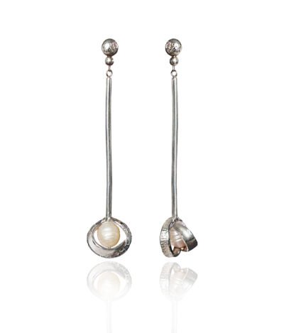 Dangling long minimalist pearl earrings in sterling silver